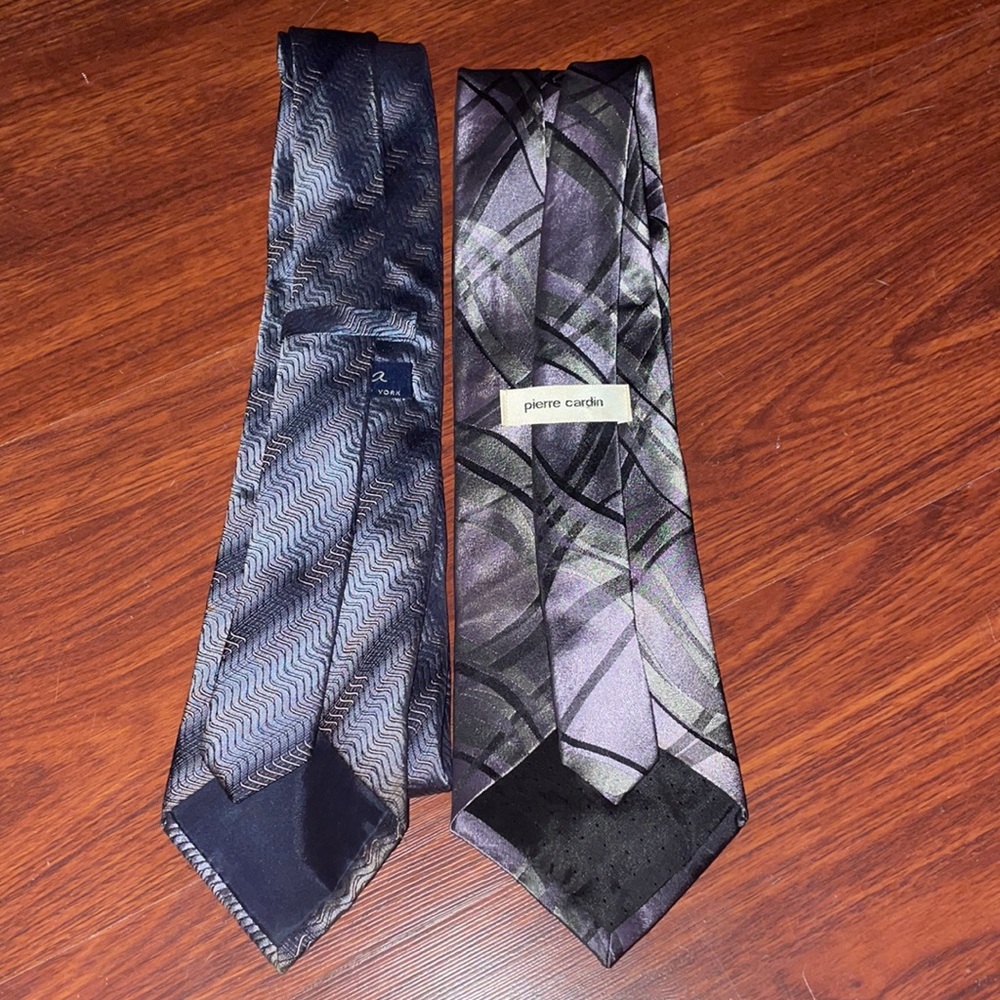 Grey pattern ties - Picture 3 of 3